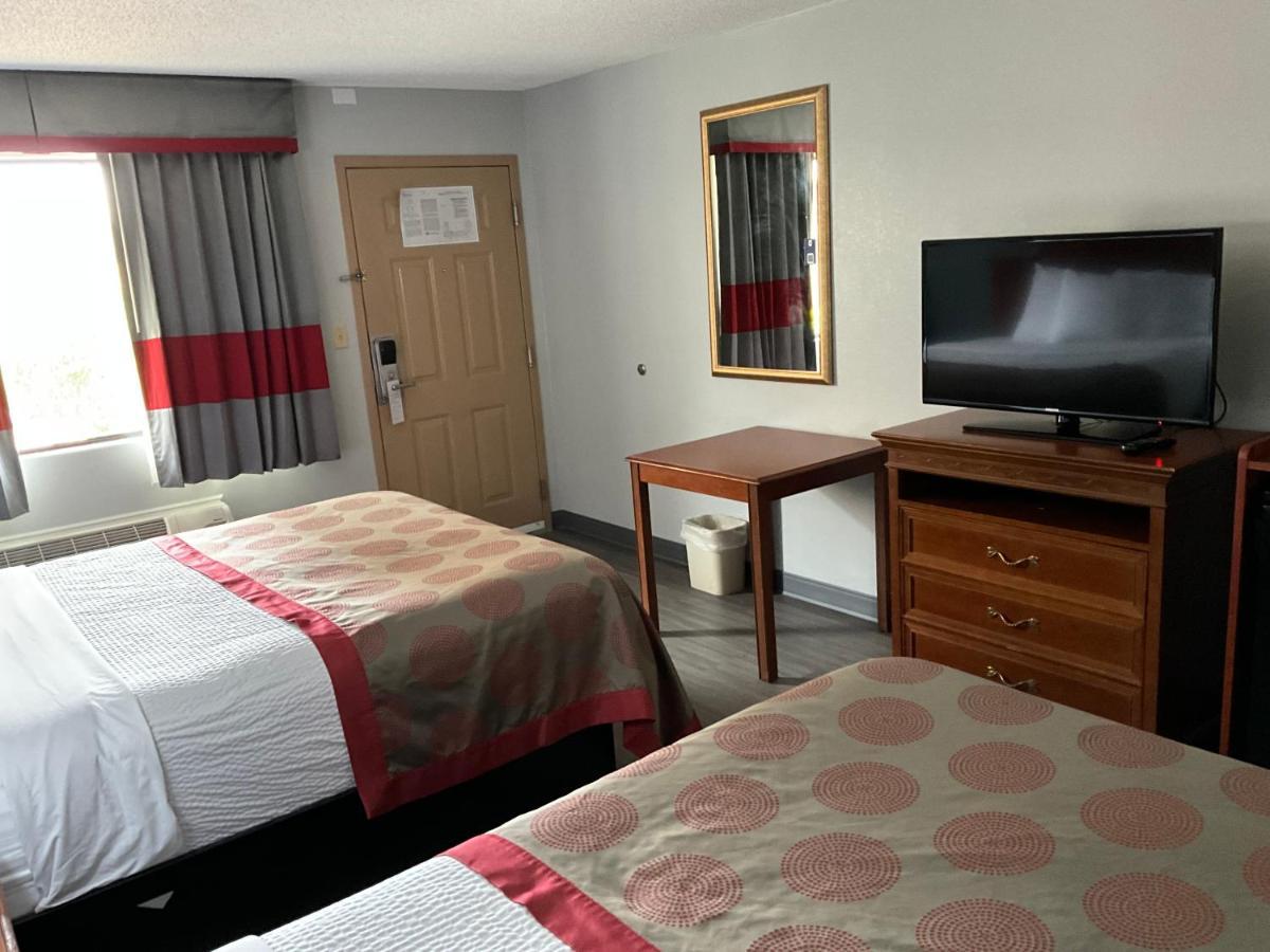 Hotel Ramada By Wyndham Macon Exteriér fotografie